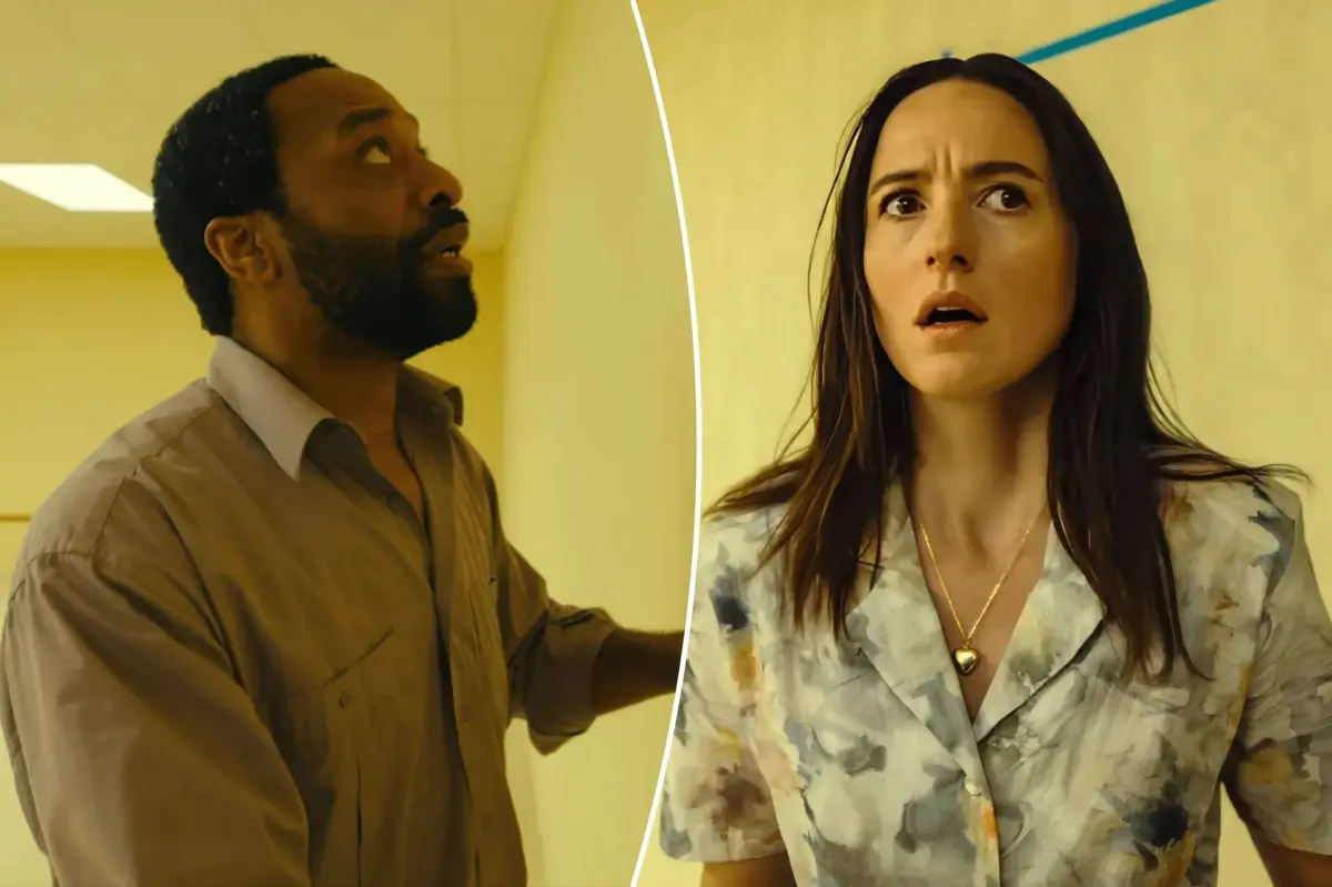Cuplikan adegan mencekam dari film horor psikologis Backrooms
